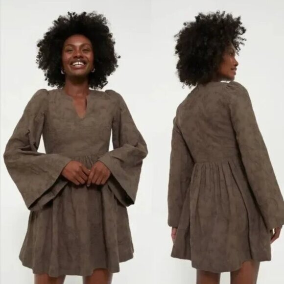 Hyacinth House | NEW Brown Becca V-Neckline Bell-Sleeved Mini Dress Size XXS - Picture 2 of 11
